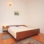 Apartment Apartments By The Sea Zdrelac, Pasman - 8299 *
